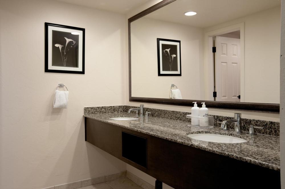Sandstone Creek Club Condominiums เวล ภายนอก รูปภาพ